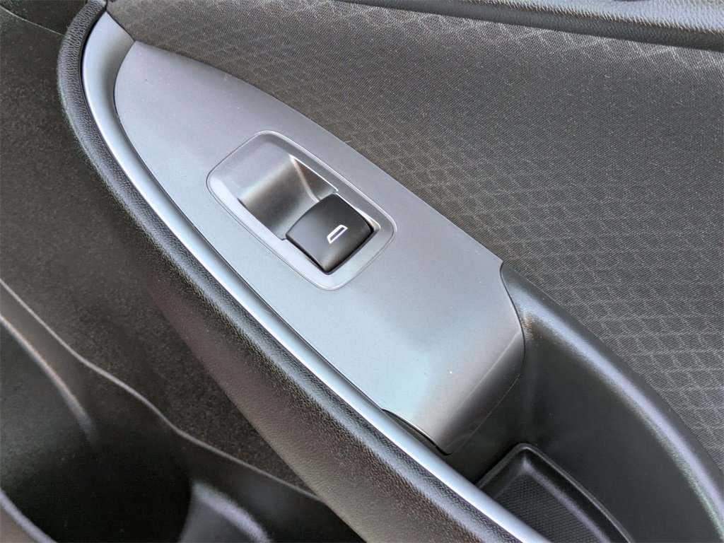 Used 2024 Chevrolet Malibu LT image 35