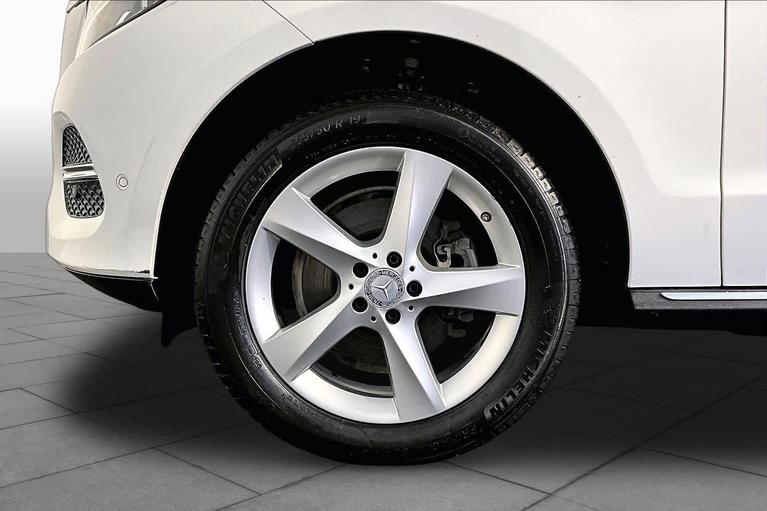 Used 2017 Mercedes-Benz GLE 350 4MATIC image 11