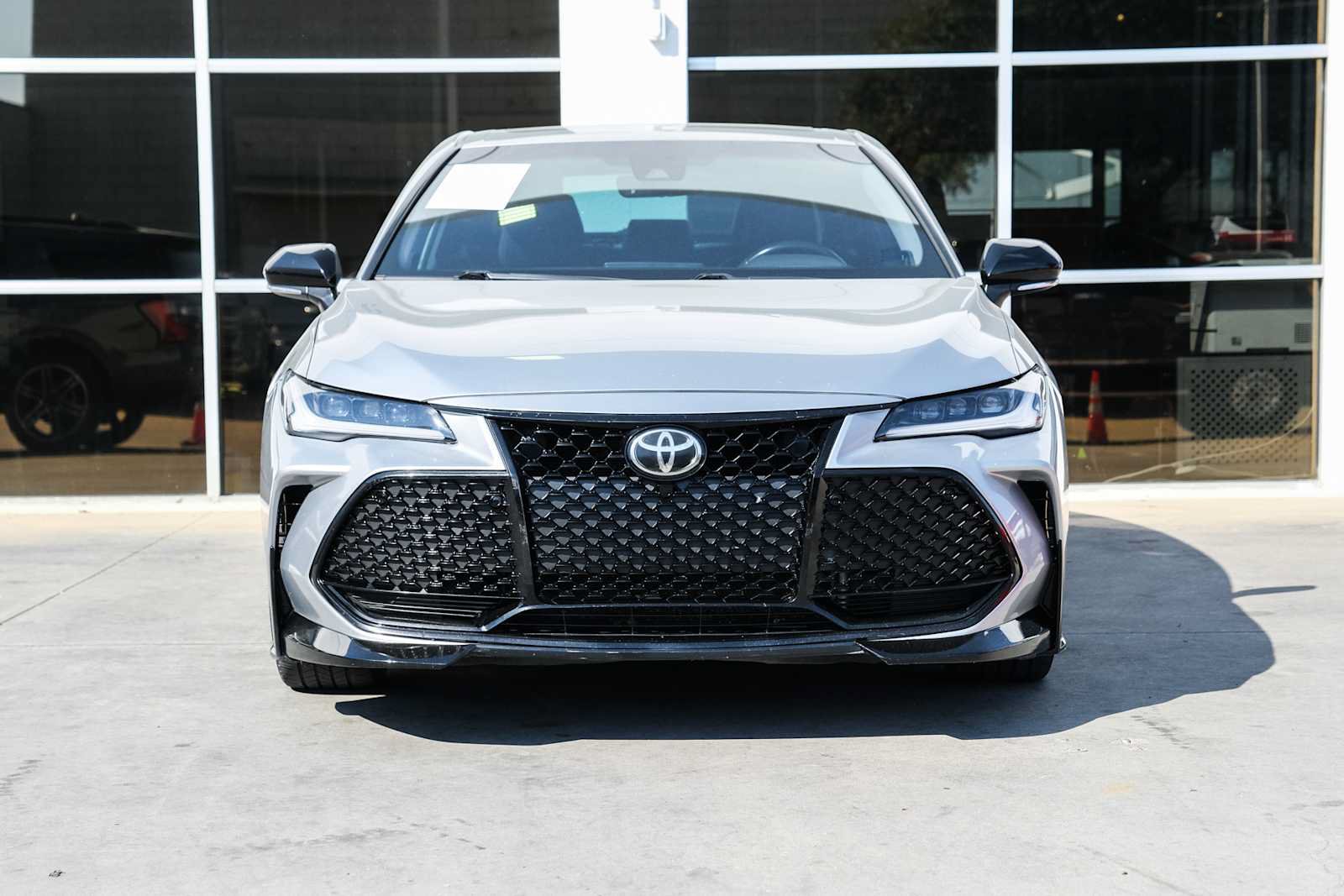 Used 2020 Toyota Avalon TRD FWD image 2