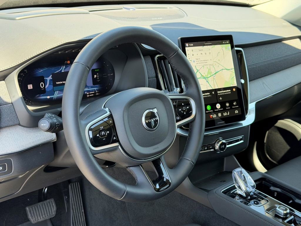 Certified 2025 Volvo XC90 T8 Ultra w/ Protection Package Premier AWD/4WD image 27