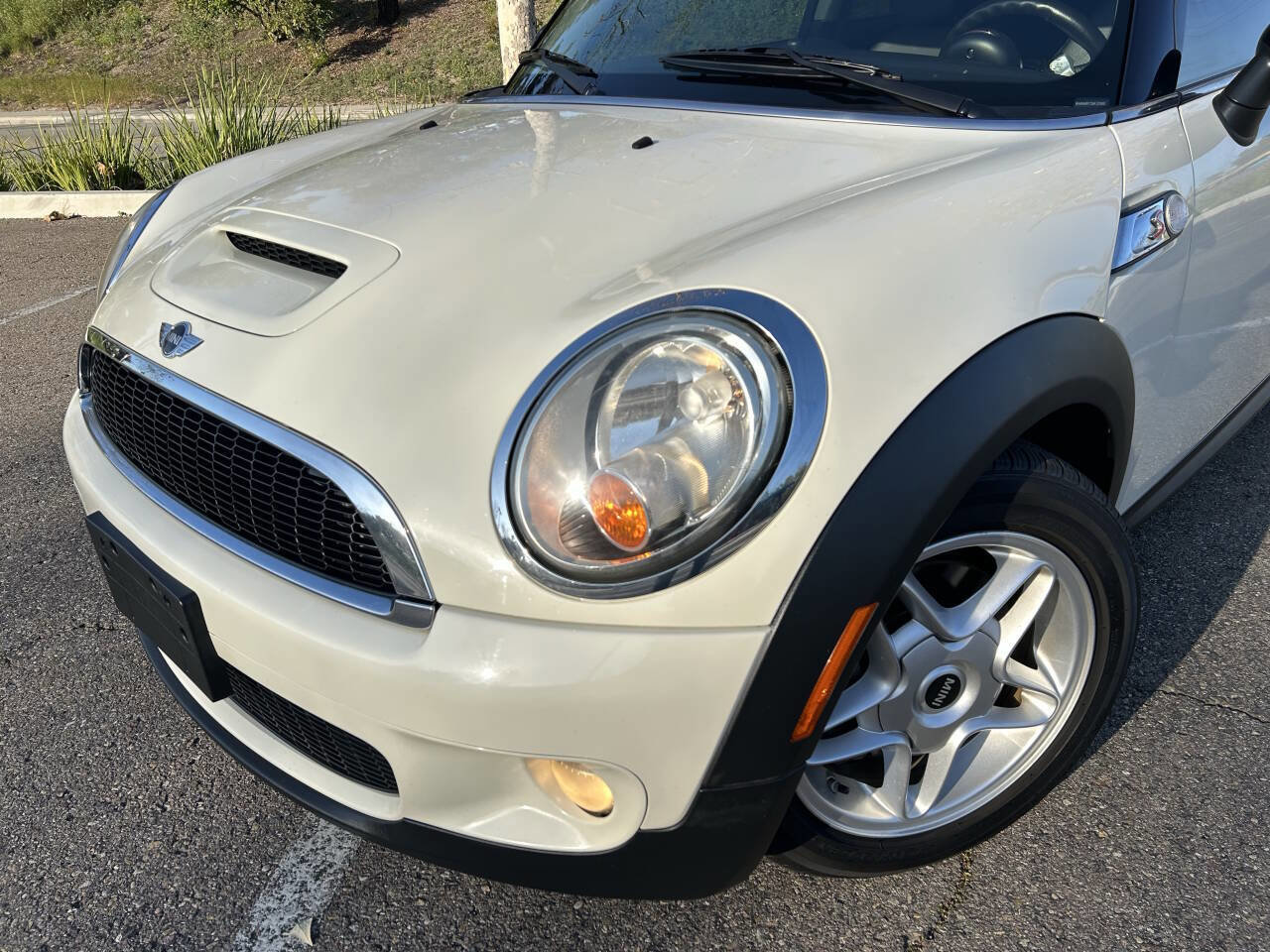 Used 2010 MINI Cooper S image 9