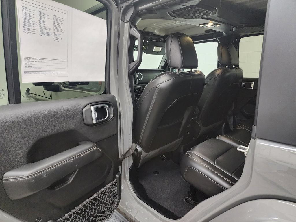 Used 2020 Jeep Wrangler Unlimited Sahara w/ Uconnect 4C Nav & Sound Group AWD/4WD image 22