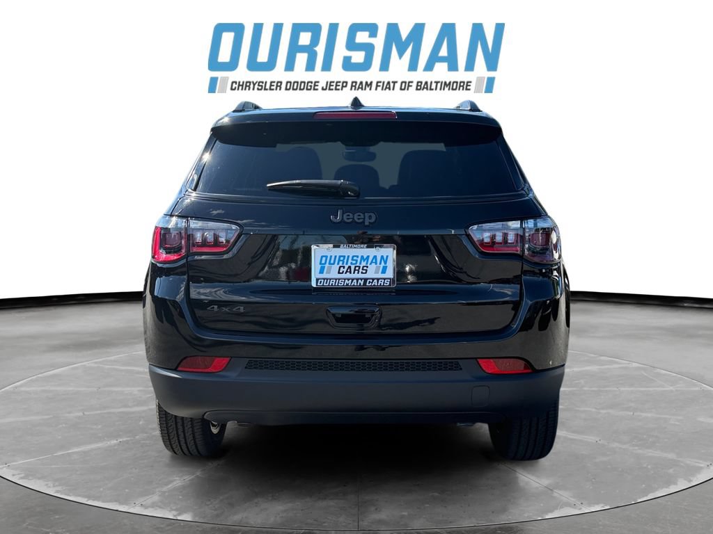 New 2026 Jeep Compass Latitude AWD/4WD image 5
