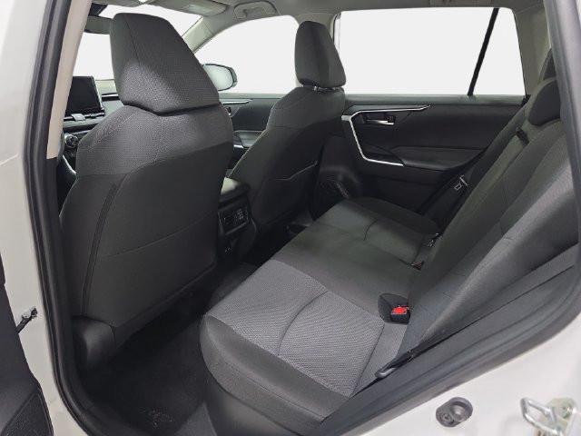 Certified 2025 Toyota RAV4 XLE AWD/4WD image 10