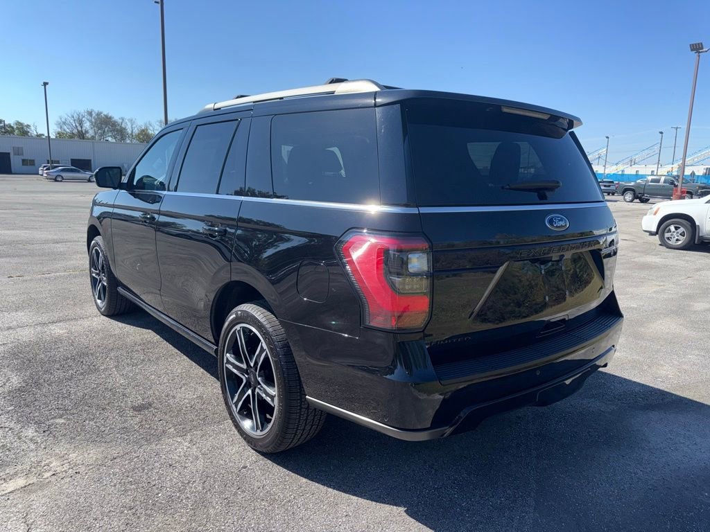 Used 2021 Ford Expedition Limited image 3