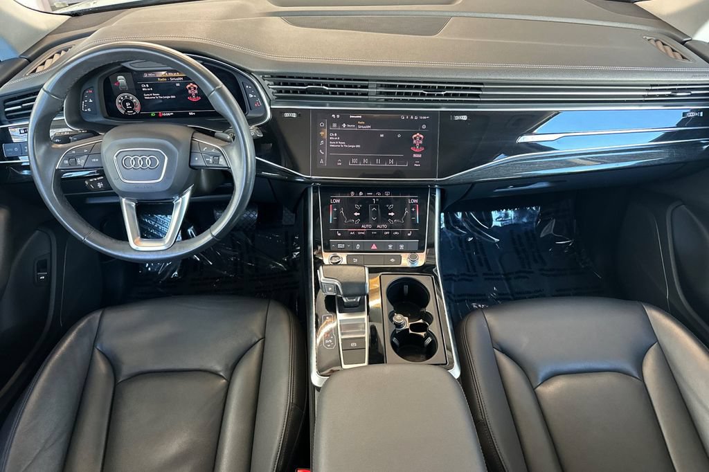 Used 2023 Audi Q7 2.0T Premium w/ Convenience Package AWD/4WD image 13