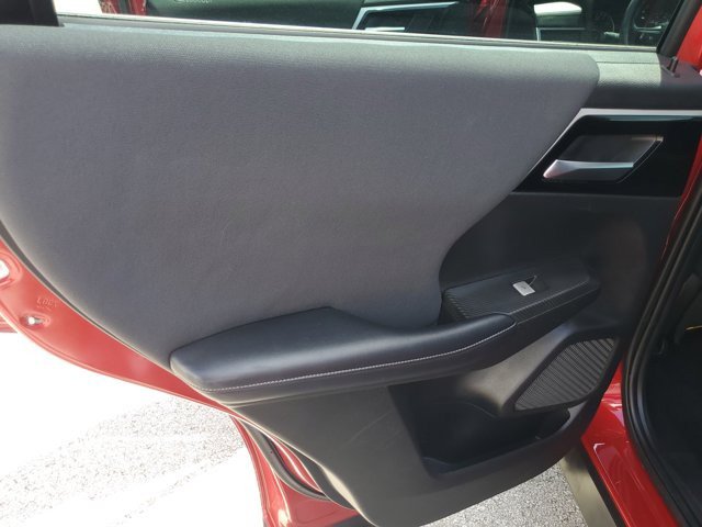 Used 2023 Mitsubishi Outlander ES FWD image 19