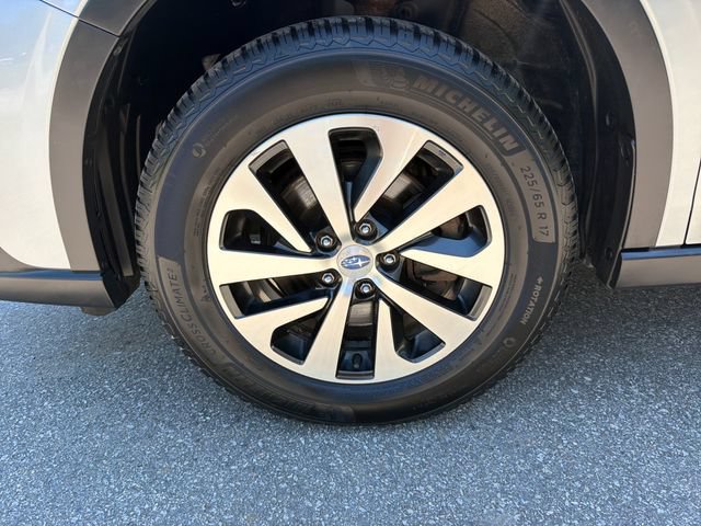 Used 2021 Subaru Outback AWD/4WD image 31