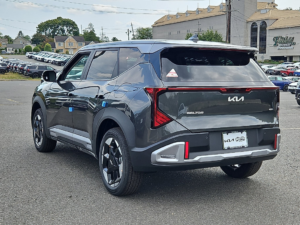 New 2027 Kia Seltos S AWD/4WD image 4
