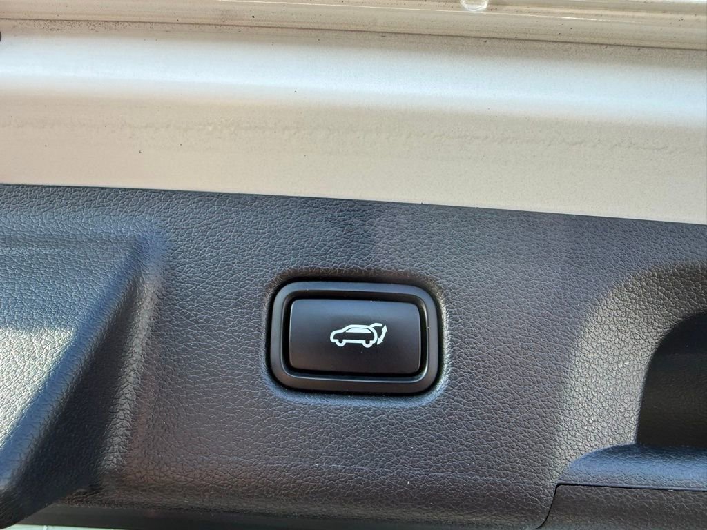 Used 2025 Hyundai Palisade SEL image 20