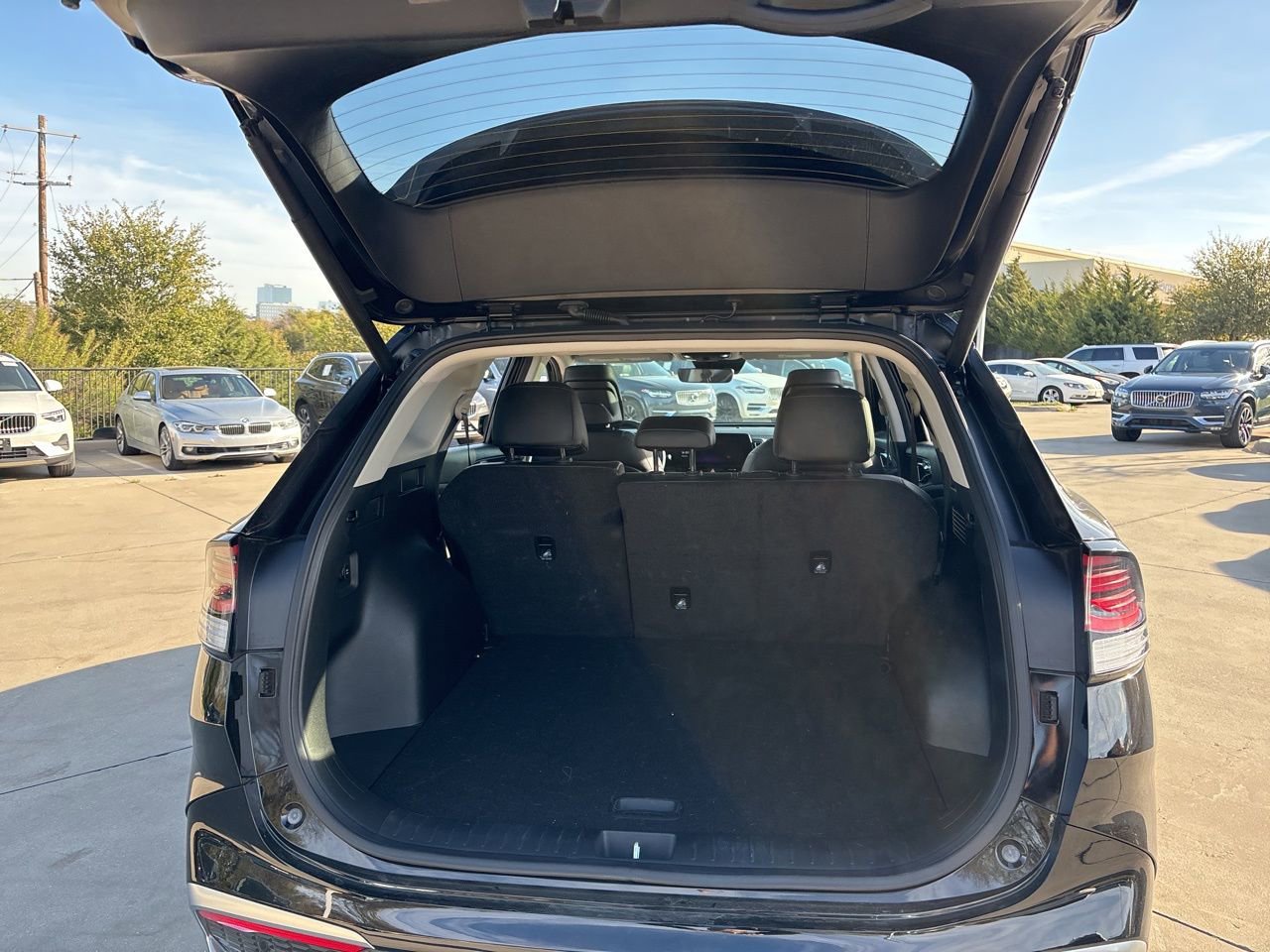 Used 2024 Kia Sportage SX image 9