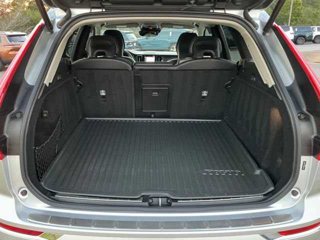 Used 2020 Volvo XC60 T6 Inscription AWD/4WD image 28