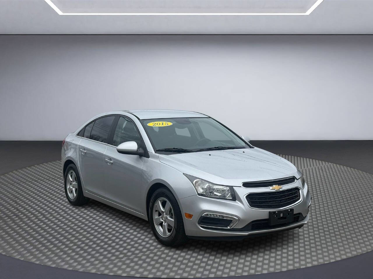 Used 2015 Chevrolet Cruze LT image 1