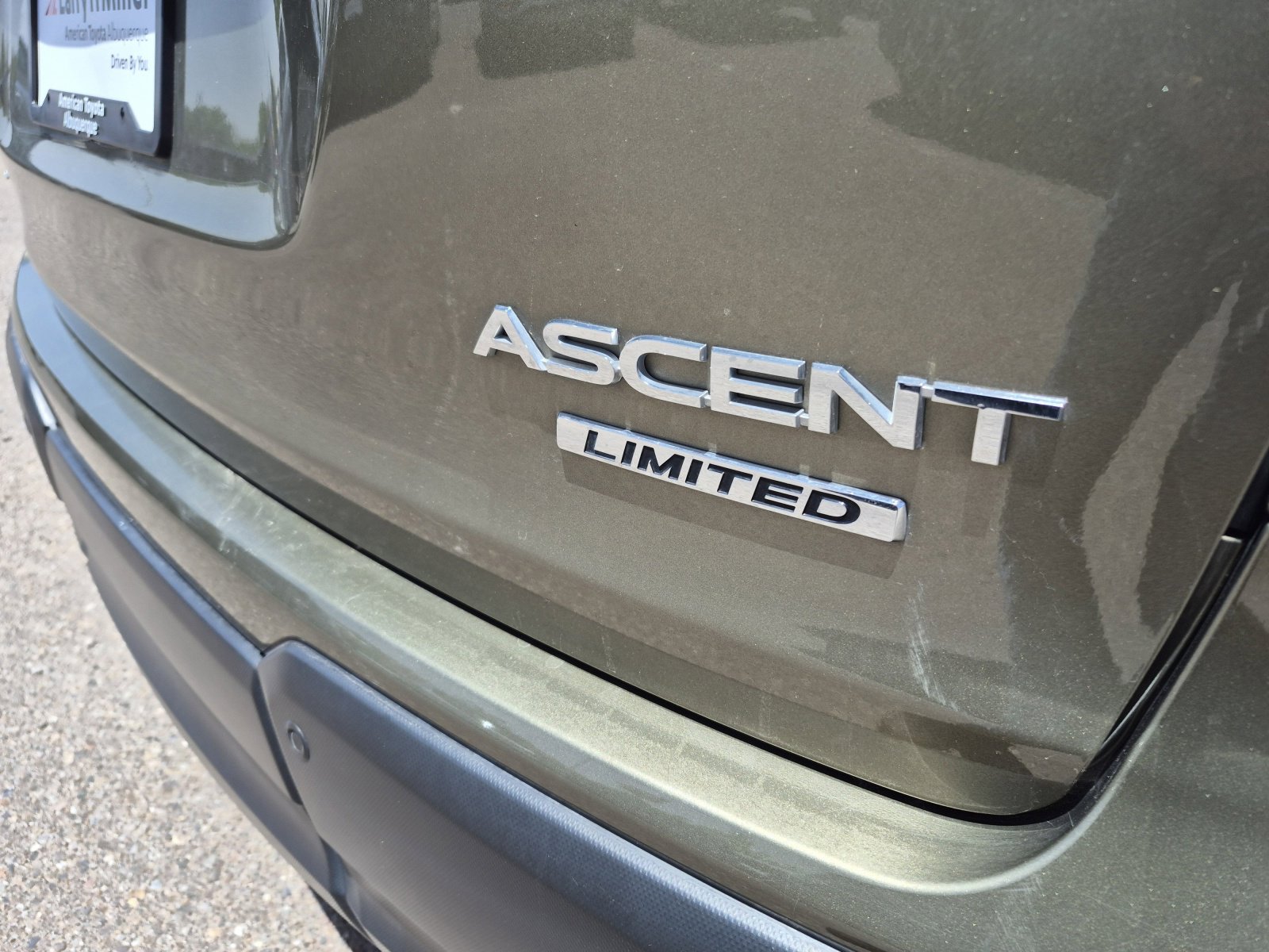 Used 2023 Subaru Ascent Limited w/ Technology Package AWD/4WD image 24