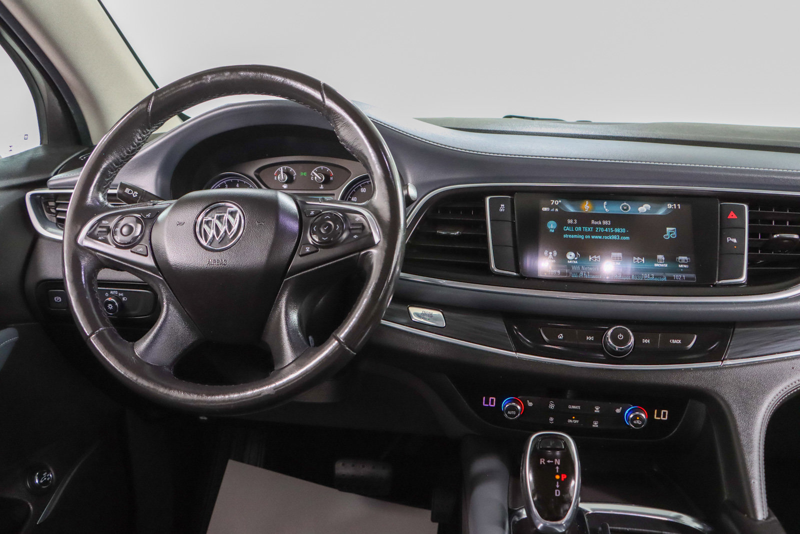 Used 2019 Buick Enclave Essence image 17