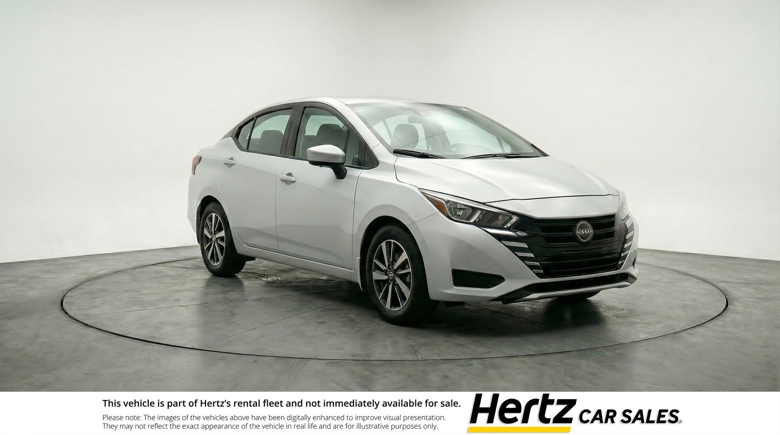 Used 2025 Nissan Versa SV image 1