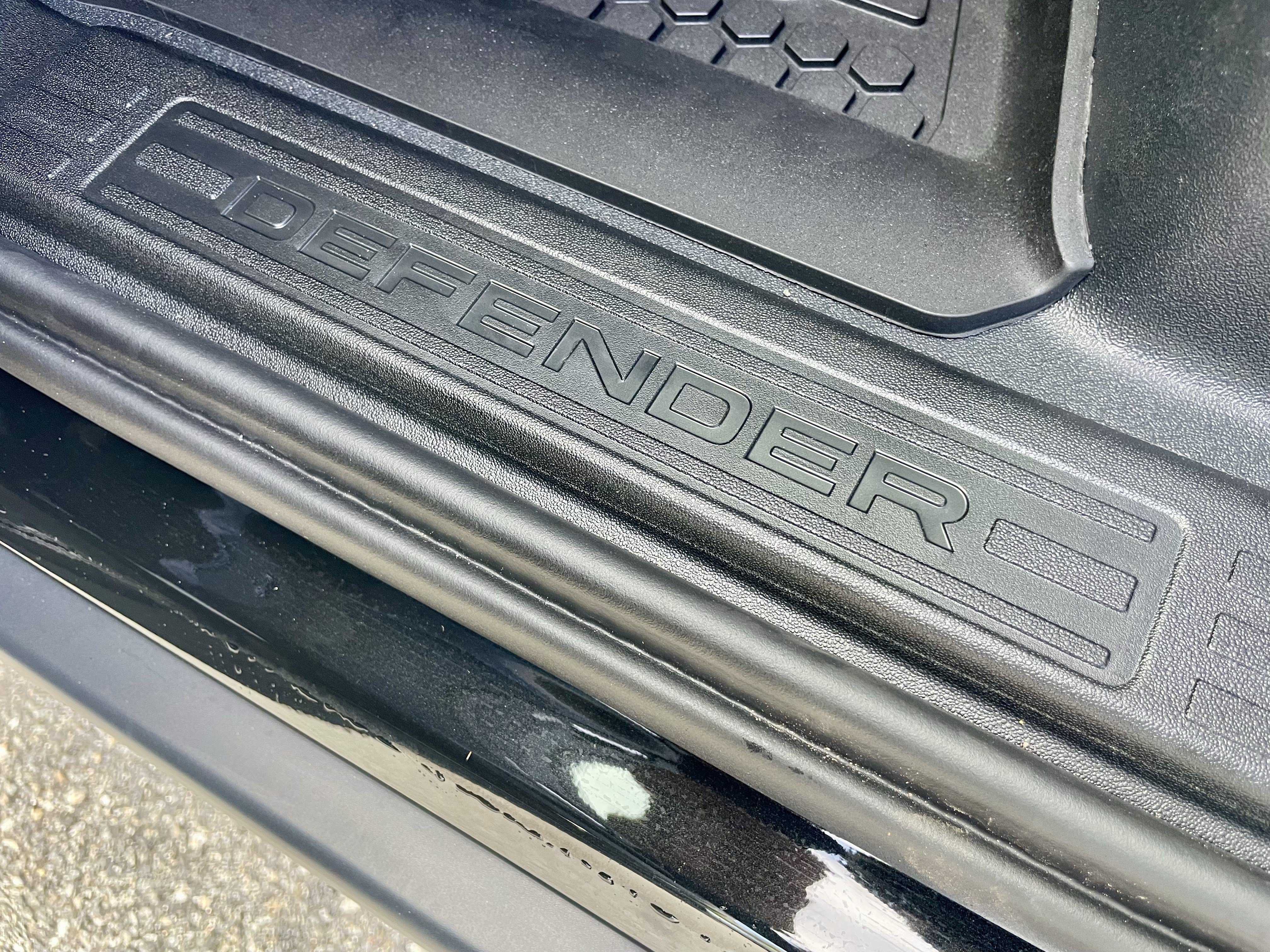 New 2026 Land Rover Defender 130 X-Dynamic SE AWD/4WD image 42