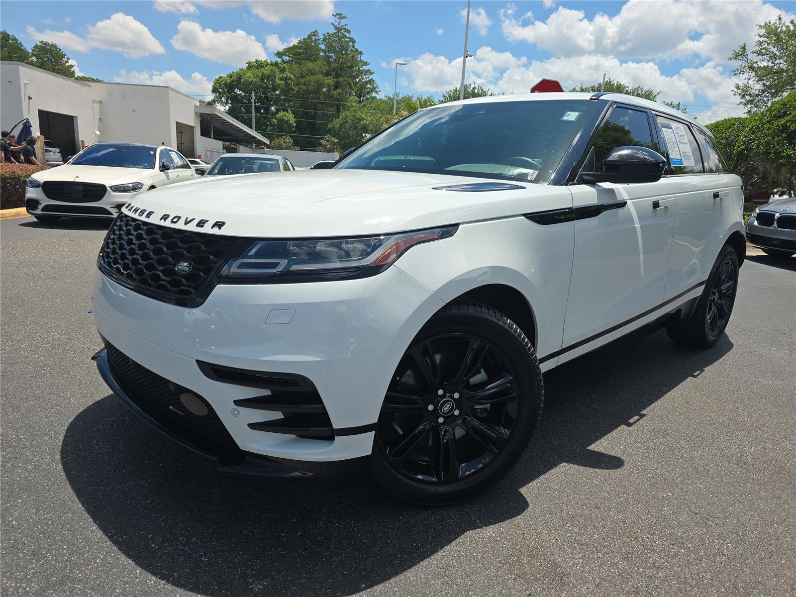 Used 2023 Land Rover Range Rover Velar R-Dynamic S AWD/4WD image 25