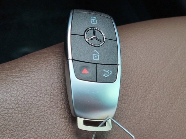 Certified 2023 Mercedes-Benz GLA 250 image 30