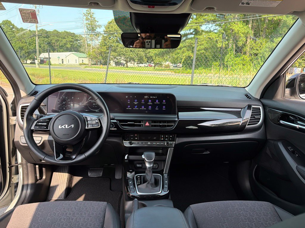 Certified 2024 Kia Seltos X-Line AWD/4WD image 8