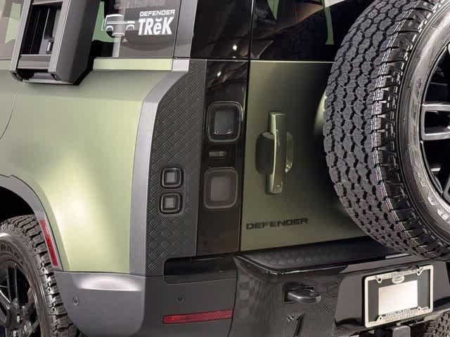 New 2026 Land Rover Defender 110 S AWD/4WD image 14