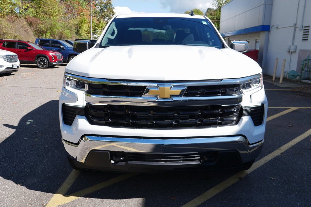 New 2025 Chevrolet Silverado 1500 LT image 3
