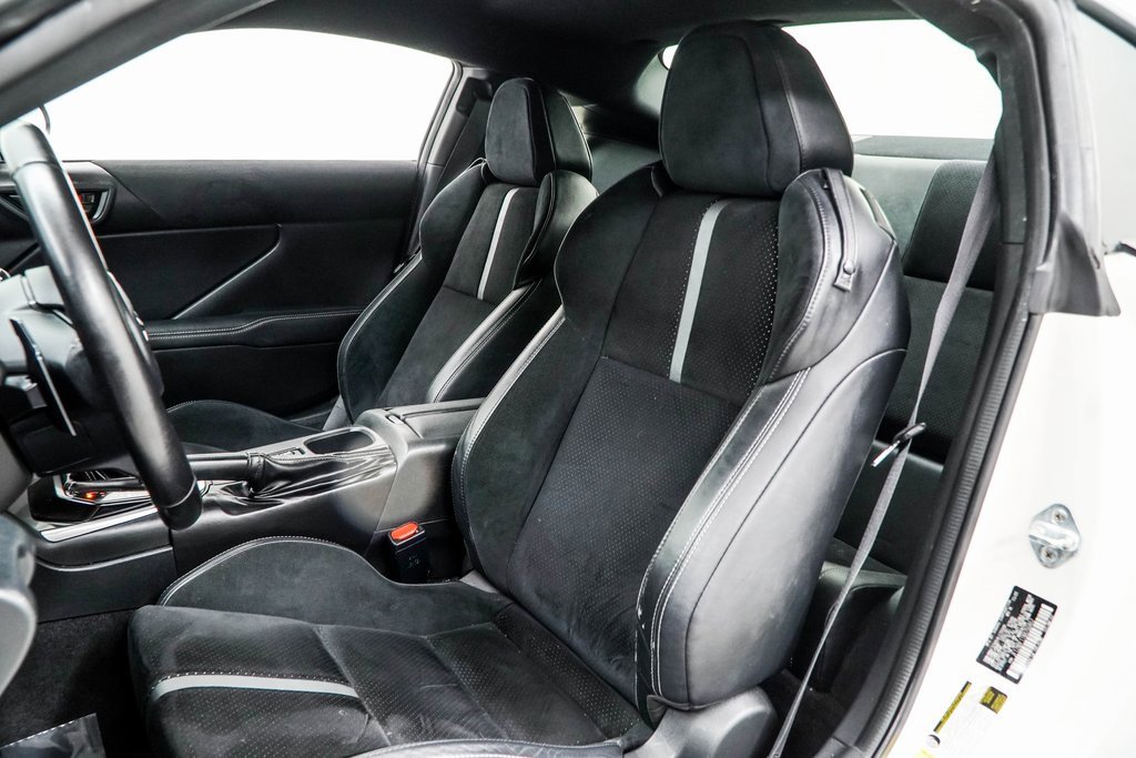 Used 2022 Toyota GR86 Premium image 36