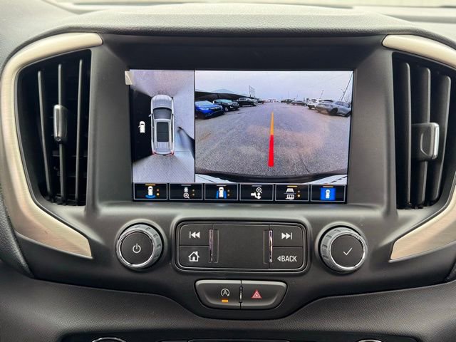 Used 2024 GMC Terrain Denali w/ Denali Premium Package image 17
