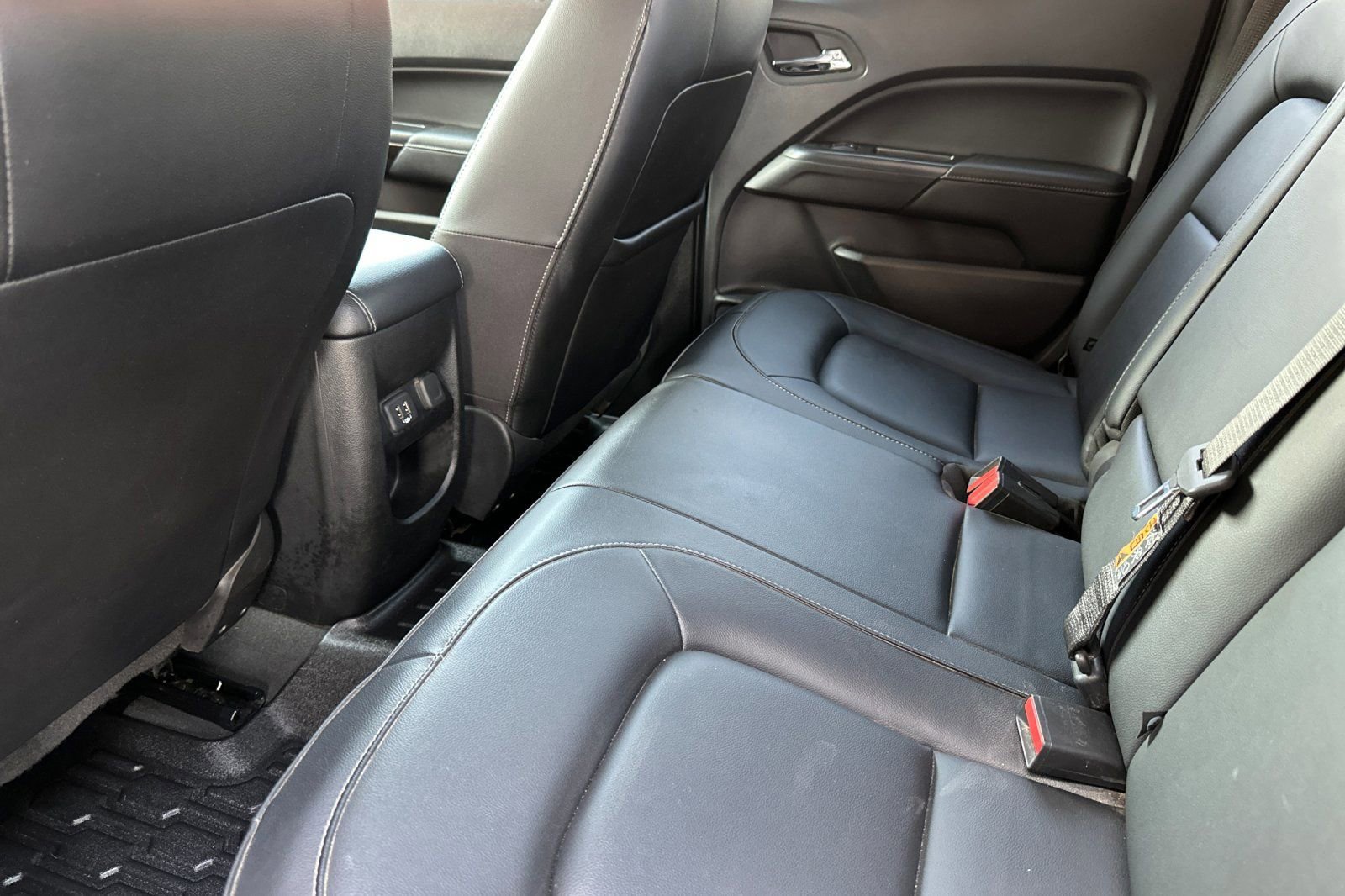 Certified 2022 GMC Canyon Elevation w/ Elevation Premium Package image 13