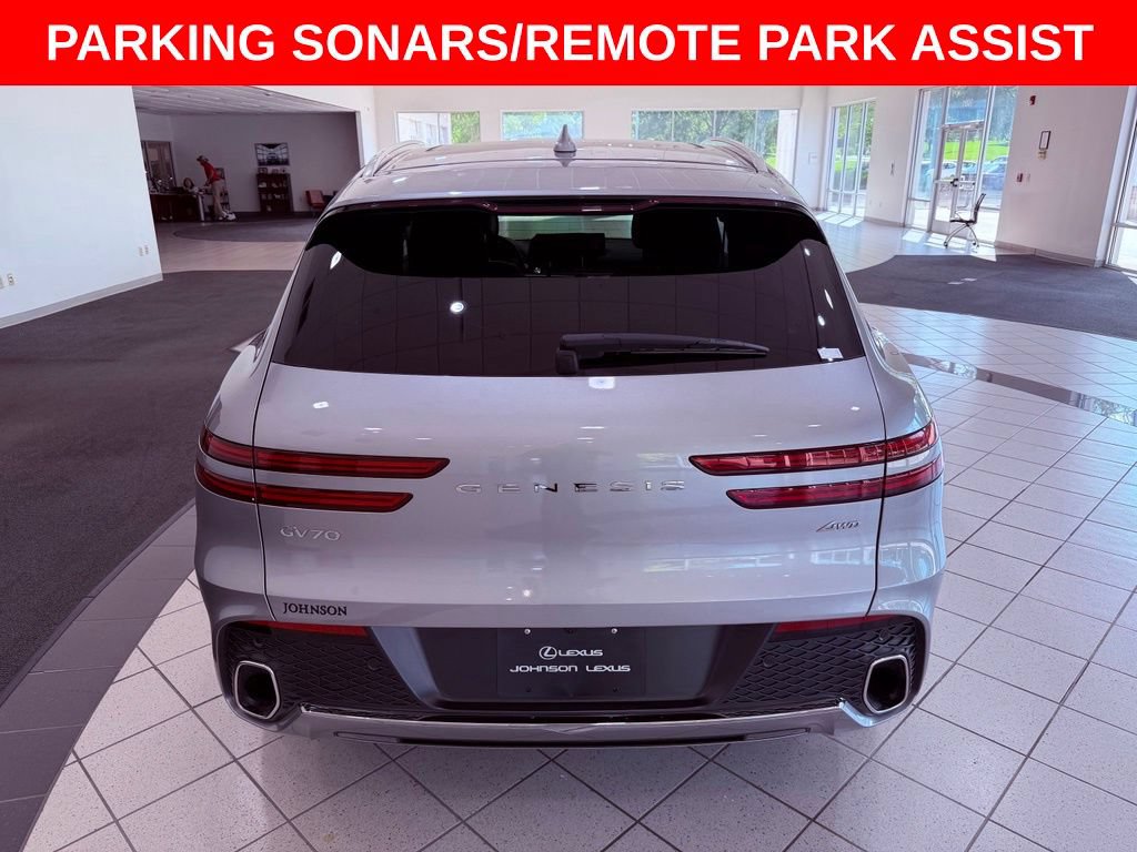 Used 2022 Genesis GV70 2.5T w/ Advanced Package AWD/4WD image 6