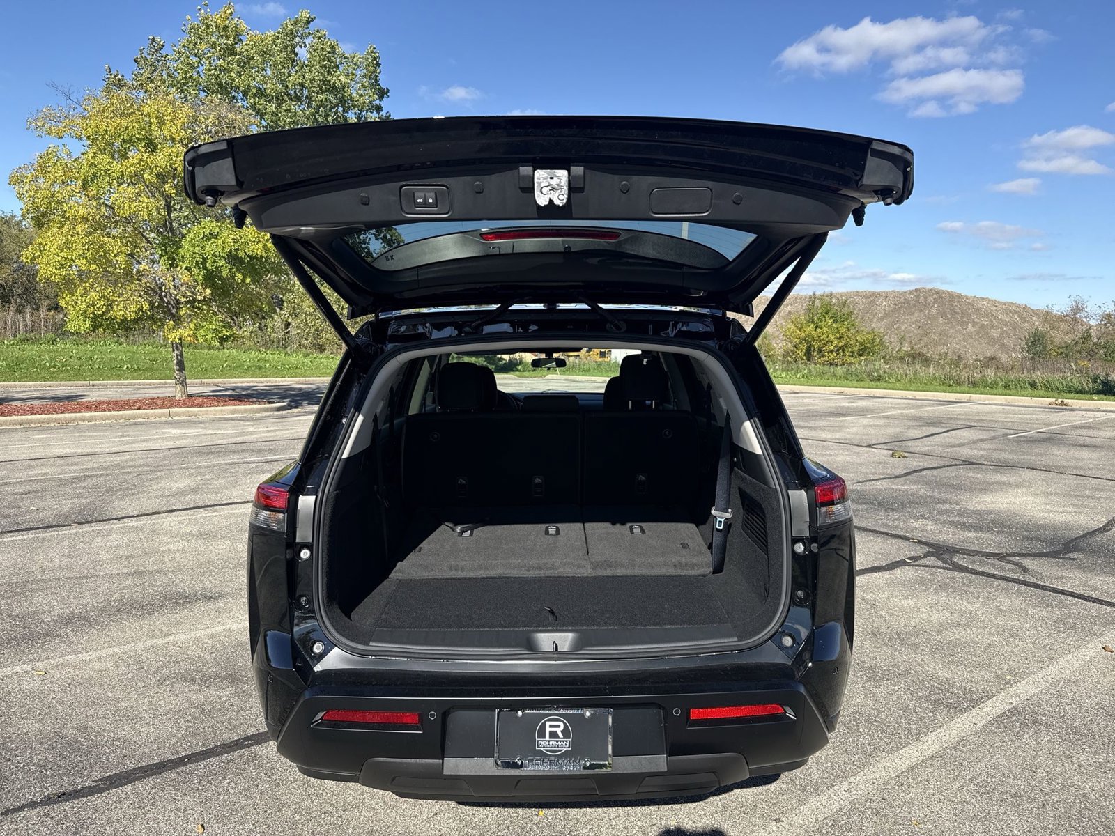 New 2026 Nissan Pathfinder SV AWD/4WD image 13