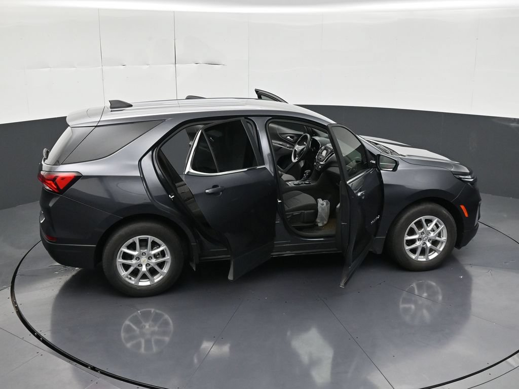 Used 2023 Chevrolet Equinox LT FWD image 35