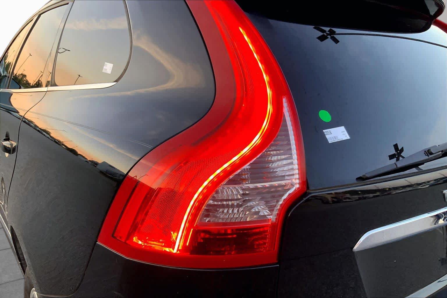 Used 2016 Volvo XC60 T5 Premier FWD image 27