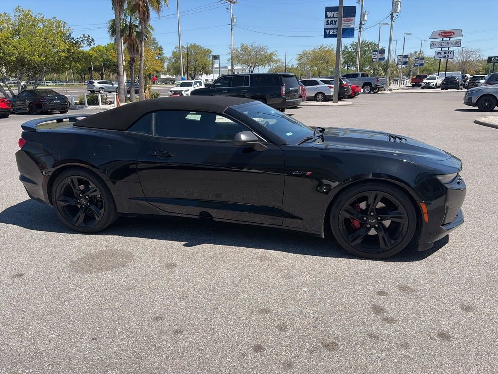 Used 2020 Chevrolet Camaro LT image 4