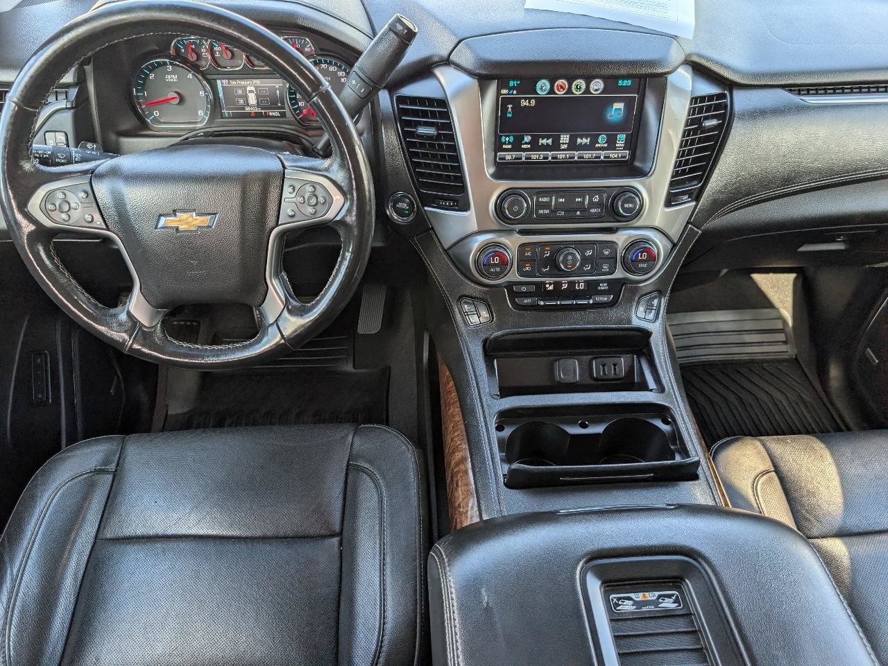 Used 2020 Chevrolet Suburban Premier RWD image 7