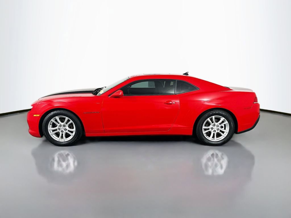 Used 2015 Chevrolet Camaro LT w/ Rear Vision Package RWD image 4