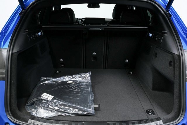 New 2025 Alfa Romeo Stelvio Sprint w/ Convenience Package image 30