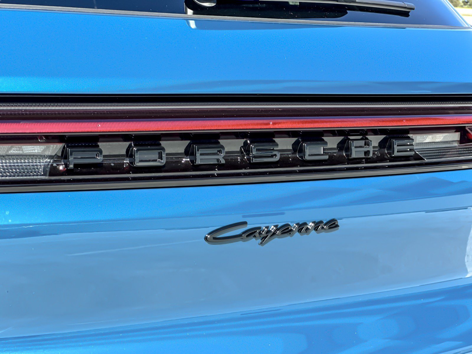 New 2026 Porsche Cayenne Coupe AWD/4WD image 28