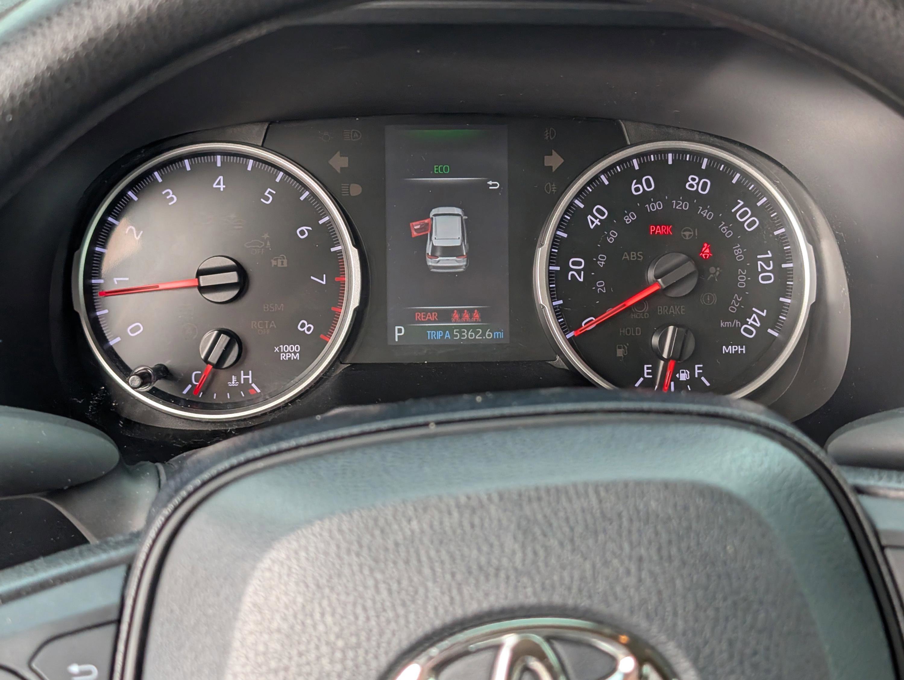 Used 2020 Toyota RAV4 LE image 21