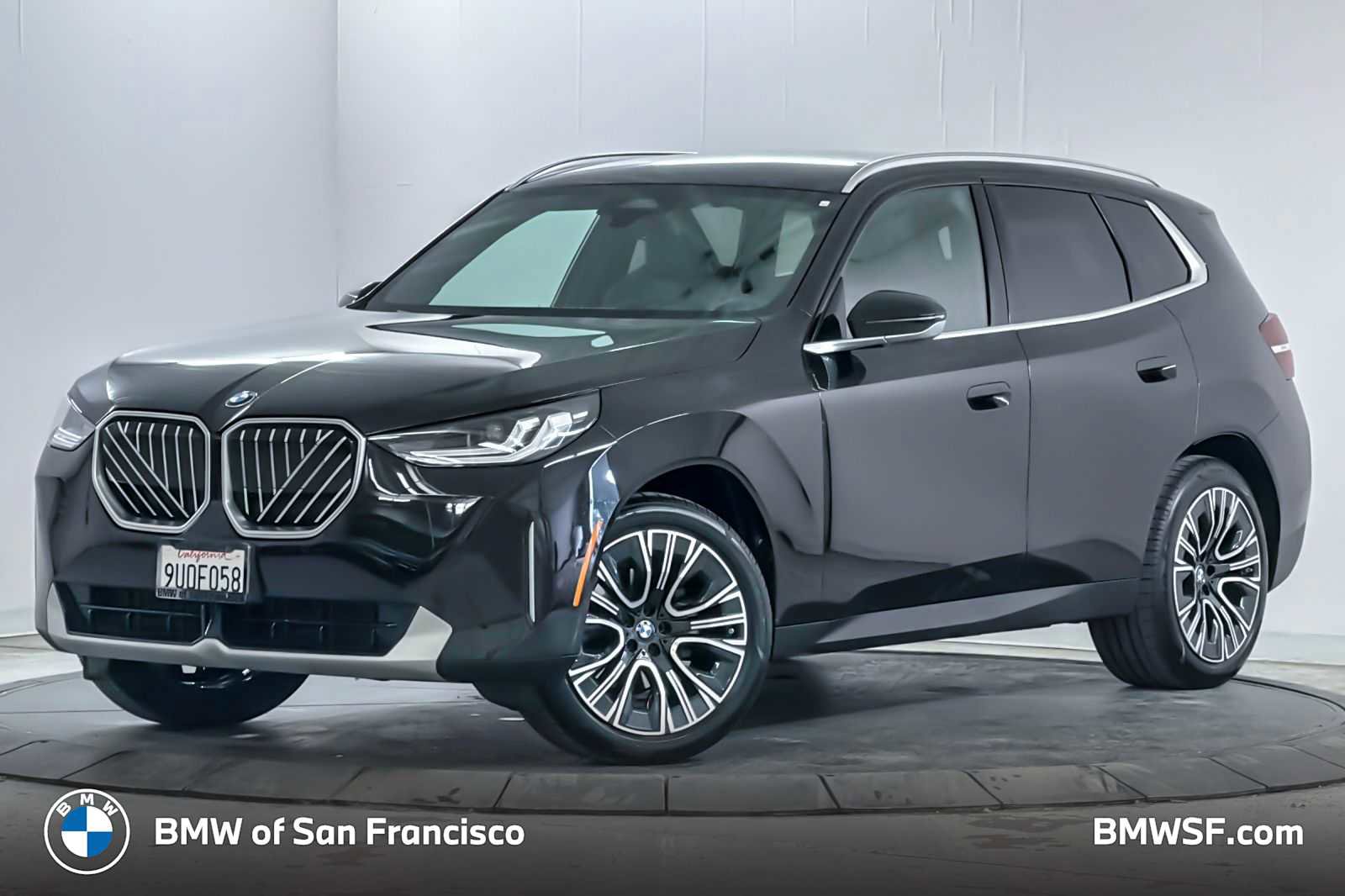 Used 2025 BMW X3 xDrive30i w/ Convenience Package image 1