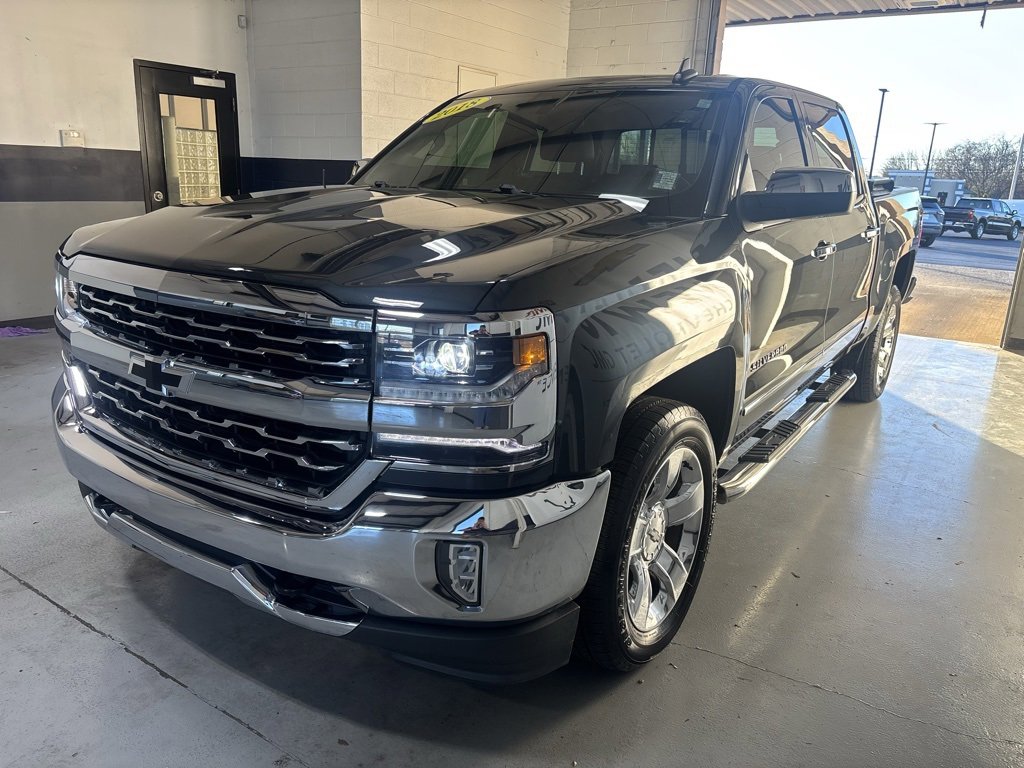 Used 2018 Chevrolet Silverado 1500 LTZ image 35