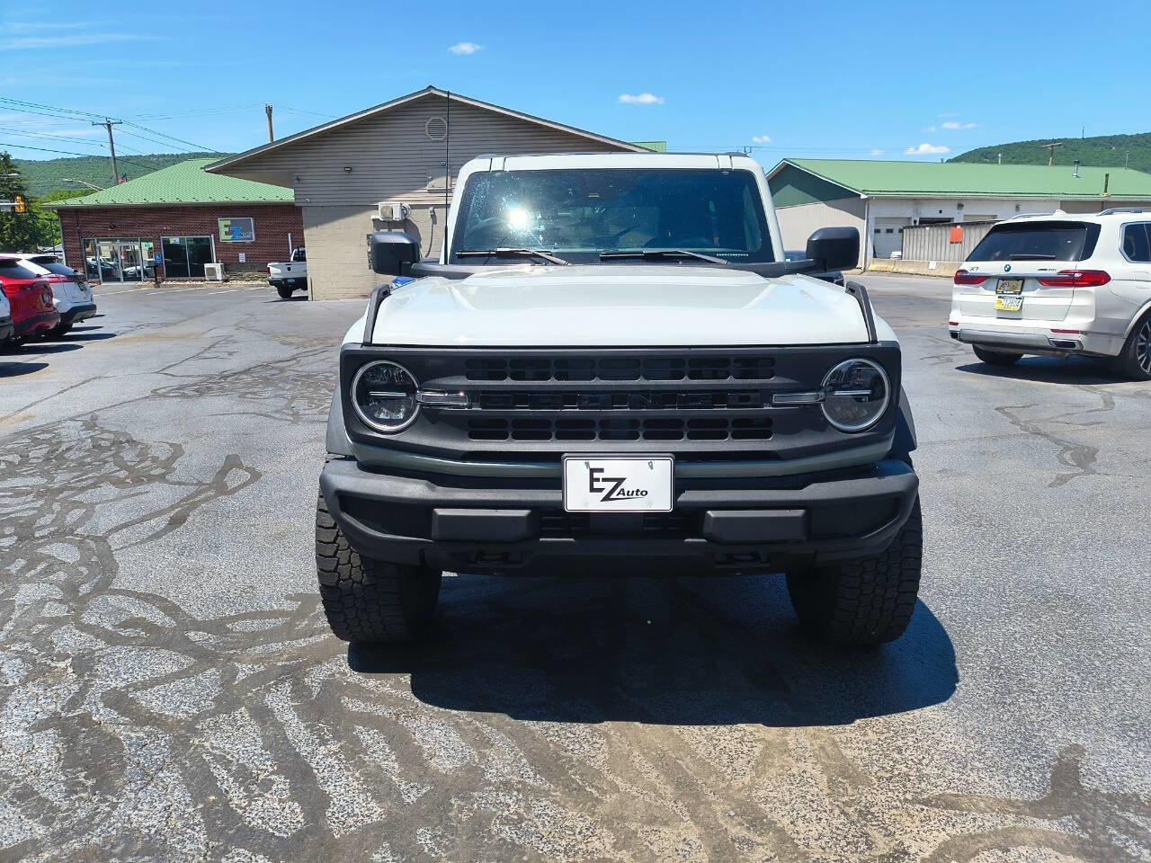 Used 2022 Ford Bronco 2-Door AWD/4WD image 3