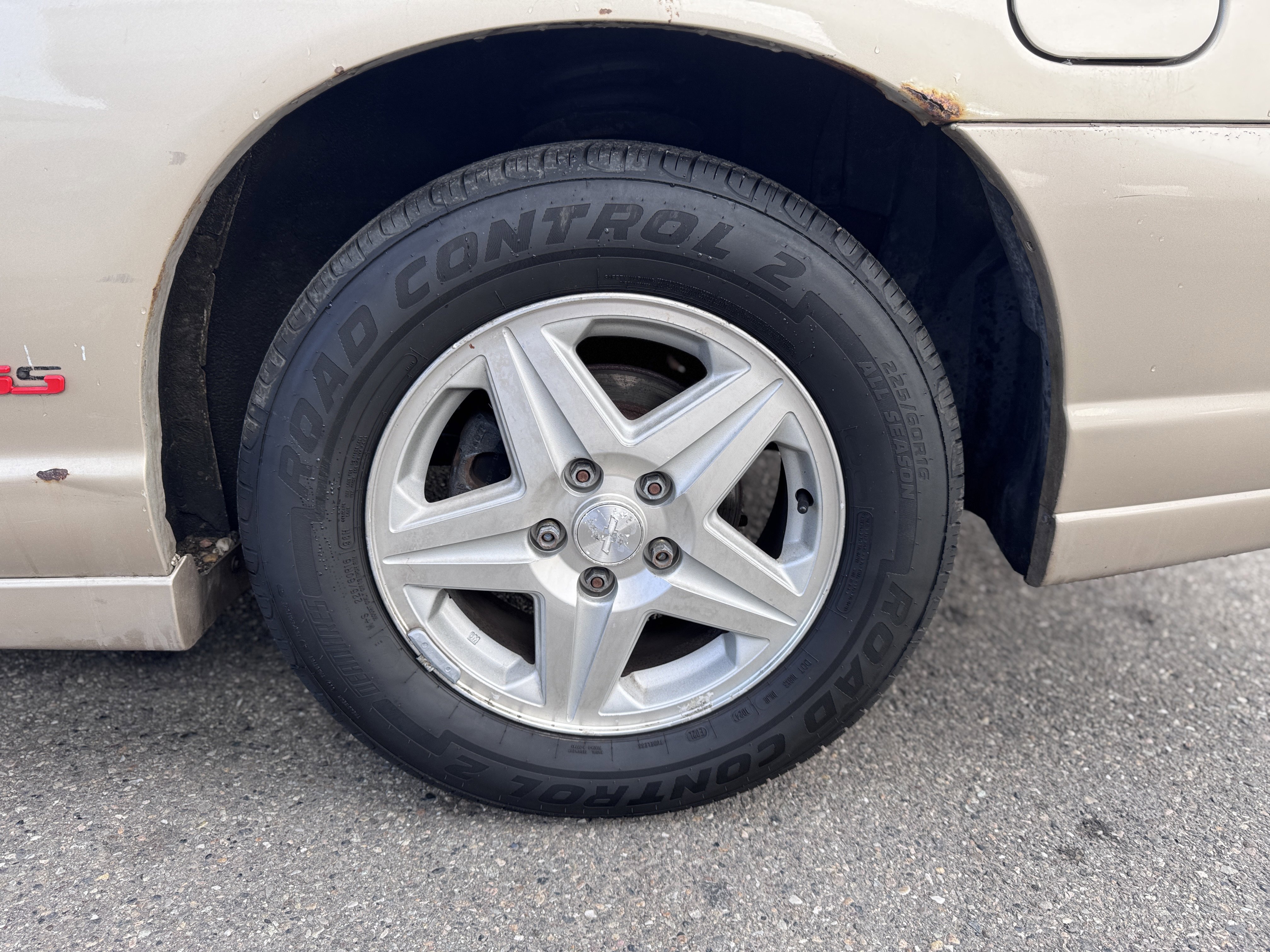 Used 2002 Chevrolet Monte Carlo LS w/ Preferred Equipment Group 1 FWD image 49