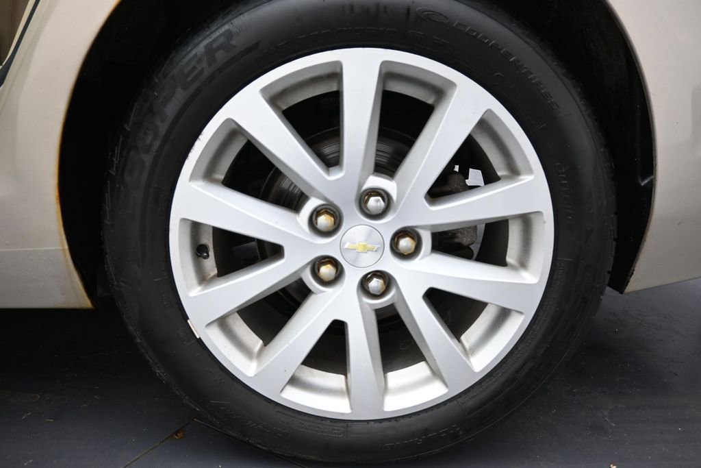 Used 2014 Chevrolet Malibu LT FWD image 33