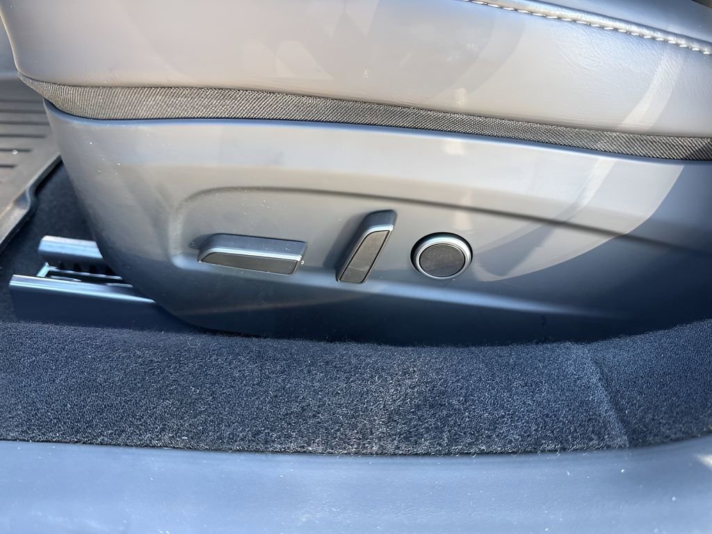 Used 2024 Tesla Model 3 Standard Range image 10