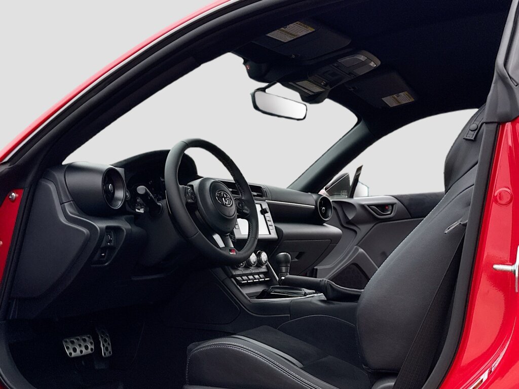 New 2026 Toyota GR86 Premium RWD image 6