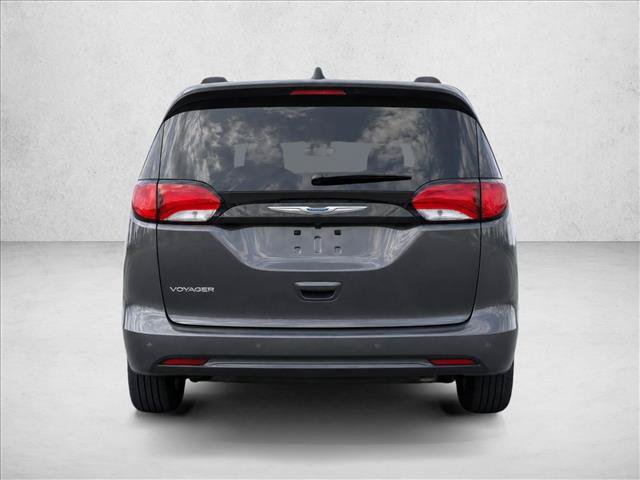 Used 2021 Chrysler Voyager Lxi FWD image 6