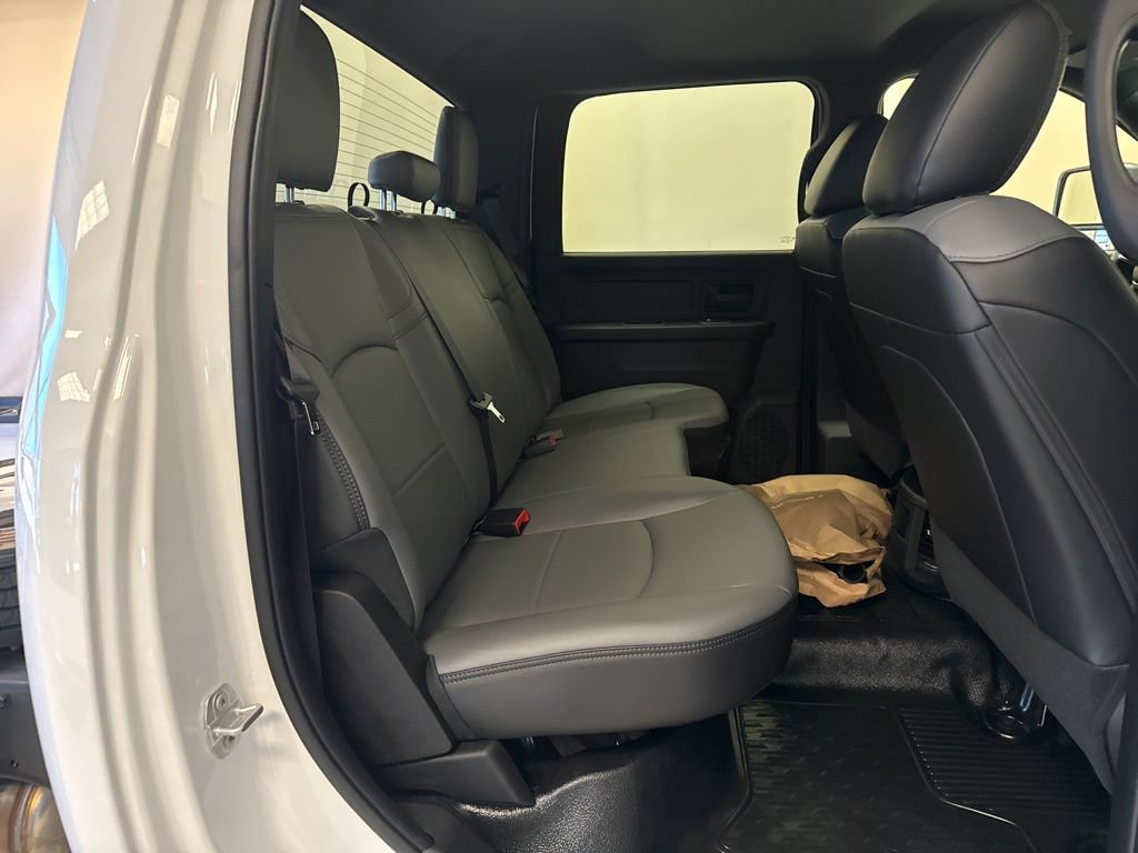 New 2026 RAM 5500 Tradesman w/ Chrome Appearance Group AWD/4WD image 29