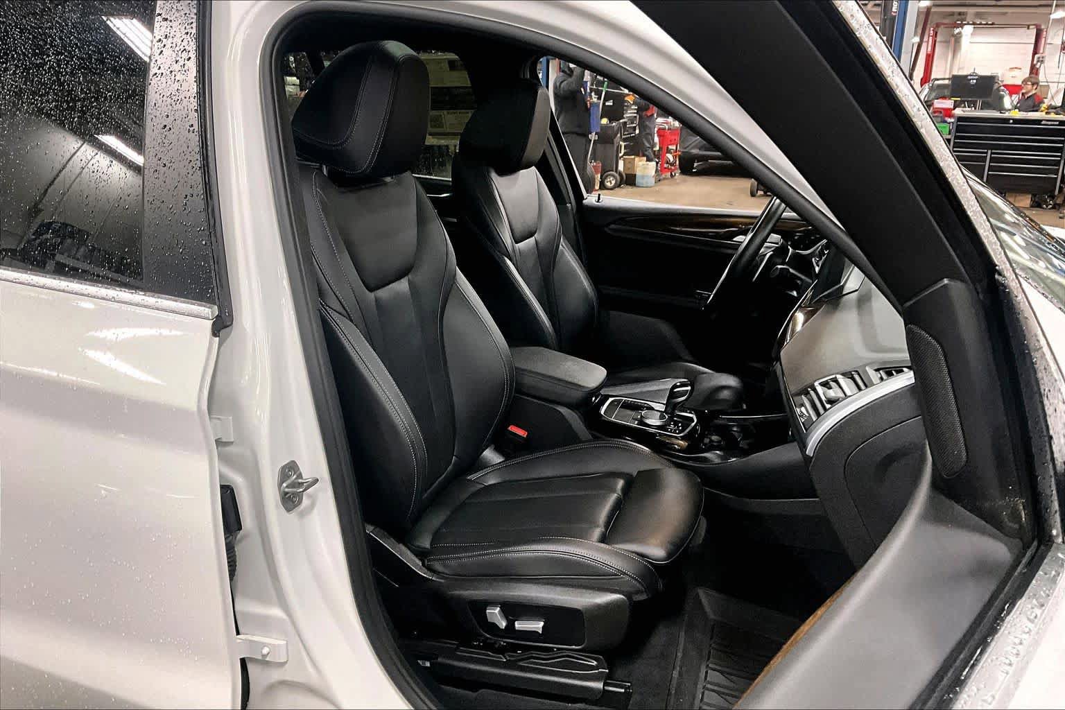 Used 2022 BMW X3 xDrive30i w/ Convenience Package AWD/4WD image 8