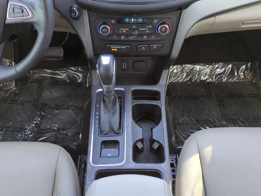Used 2019 Ford Escape SEL image 19